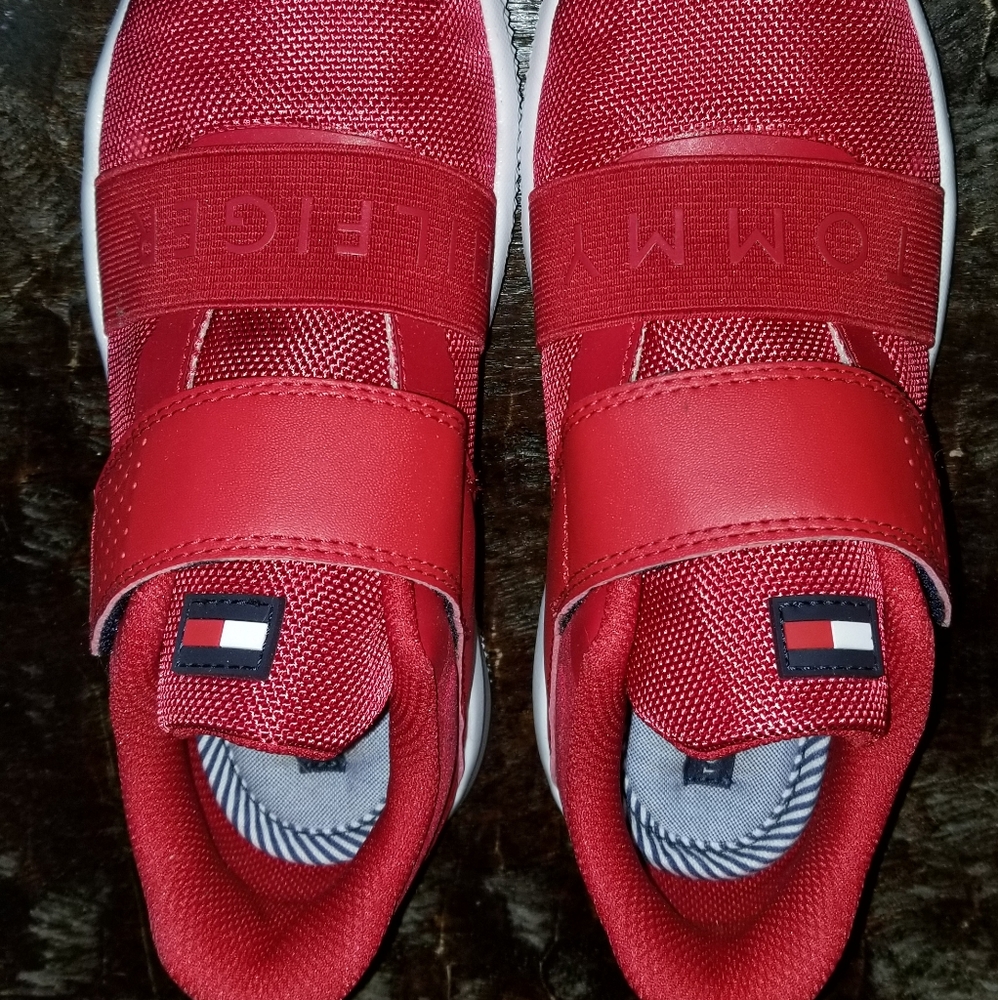 Boys Tommy Hilfiger shoes
